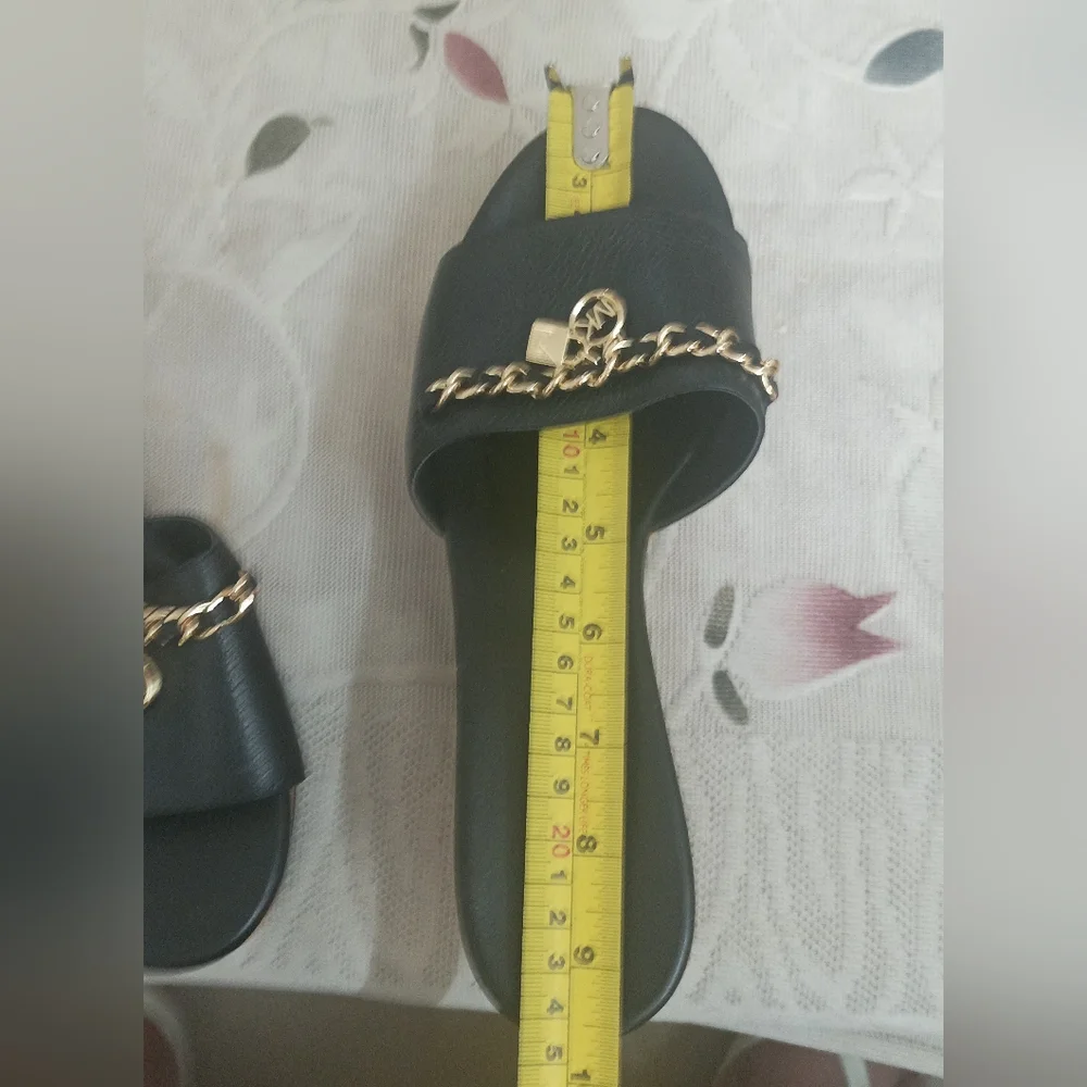 Authentic Michael Kors Elsa Platforms for women - Picture 9 of 11